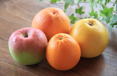 リンゴとグレープフルーツの画像